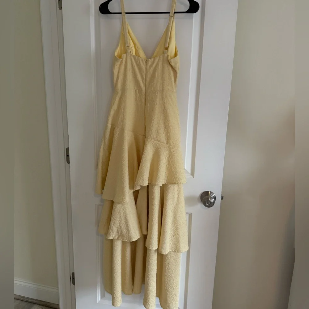 Layered Hem Maxi - Selfie Leslie XS - Picture 4 of 4